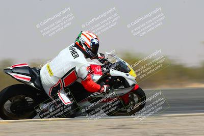 media/Mar-28-2022-Superbike Trackdays (Mon) [[b8603d0f67]]/Open Track Time/Turn 3 Inside/